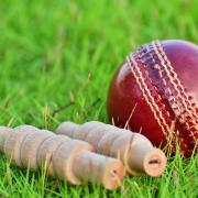 Cricket: Top FIVE all wiped out for ducks