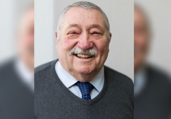 Family pay tribute to former Evesham Journal editor Andrew Martin - Vimarsana News