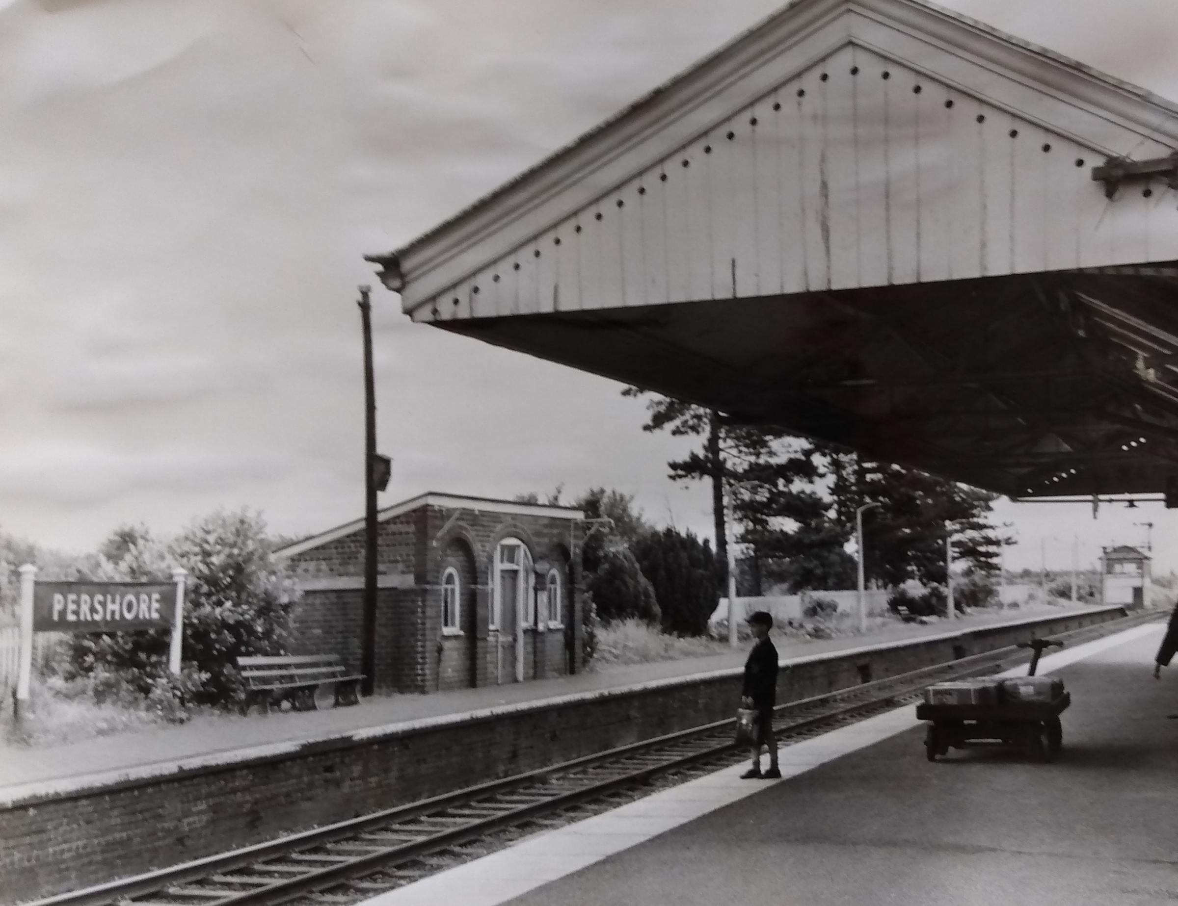 Waiting for the train that never comes... Pershore railway station in June 1966