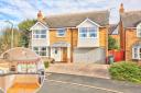 Evesham 6 bedroom property for sale on Rightmove - See inside (Rightmove/Canva)