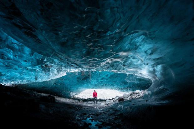 Evesham Journal: Natural Crystal Blue Ice Cave Tour of Vatnajökull Glacier - Hofn, Iceland. Credit: TripAdvisor