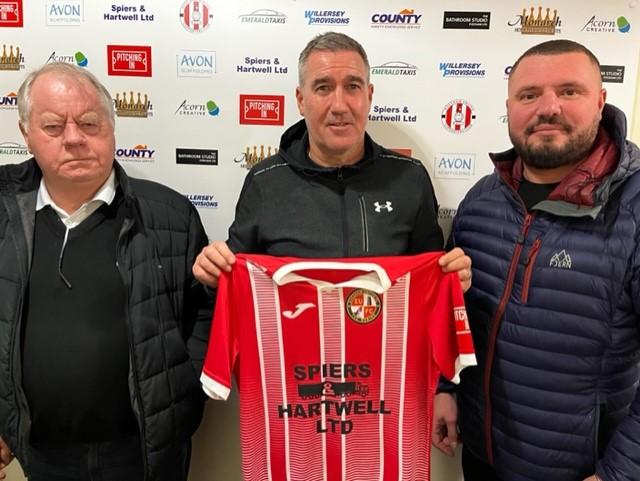 Joint Chairman Jim Cockerton and Chris Wright welcoming Mike Ford to Evesham United FC.