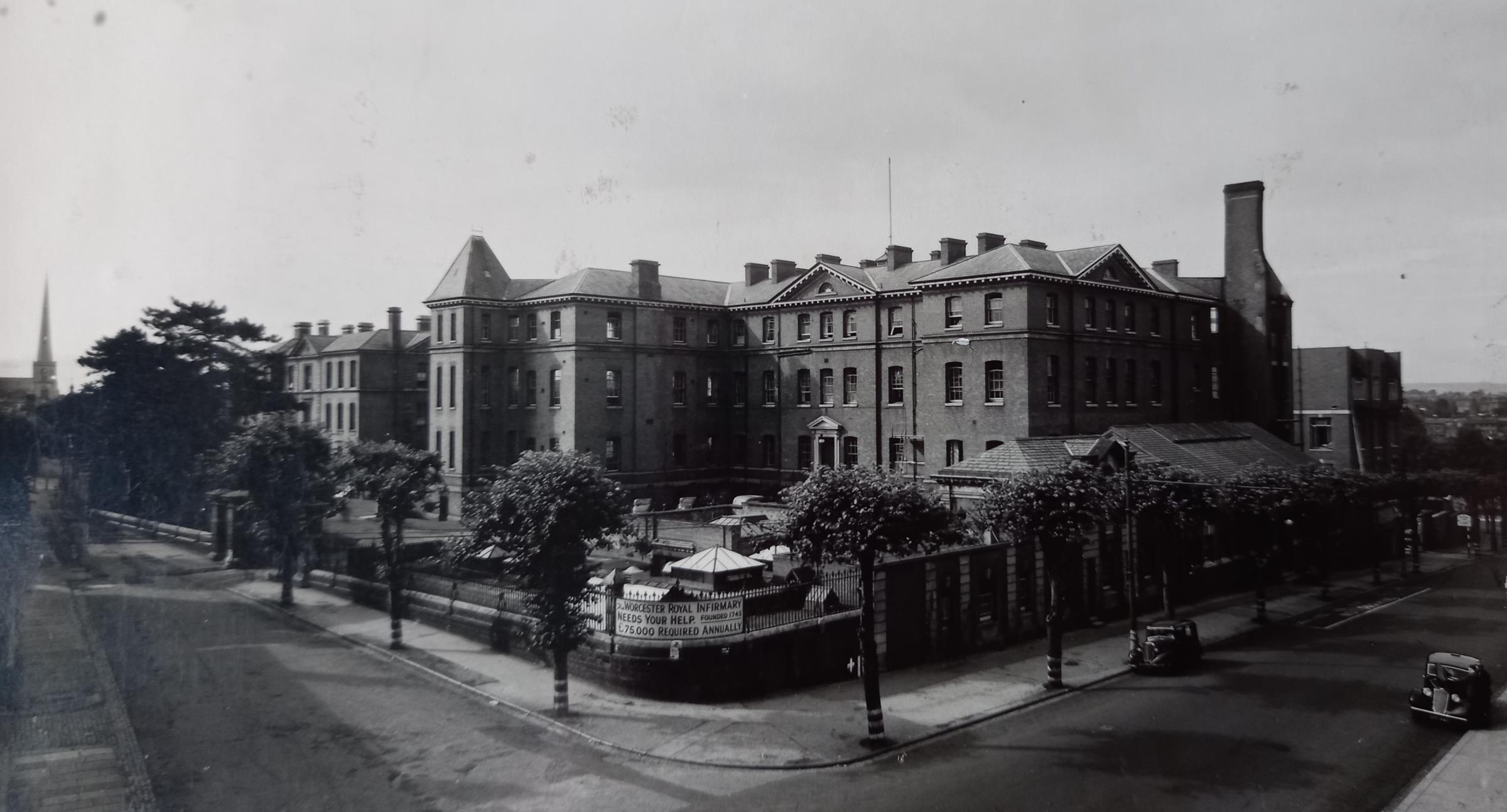 Worcester Royal Infirmary as many older city folk will remember it. Image undated but possibly from the 1950s