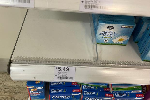 Hay fever sufferers face tablet shortage