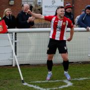Report: Sholing 0 Evesham United 2. Pic: S Purfield