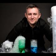 Mark Thompson's Spectacular Science Show Comes to Evesham in June
